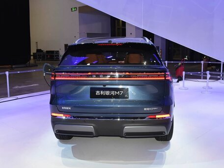 2026 Geely Galaxy M7, синий, 3840000 рублей, вид 5