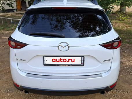 2017 Mazda CX-5 II, белый, 2390000 рублей, вид 4