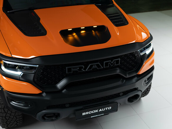 2021 Ram 1500 Crew Cab TRX V, оранжевый, 14290000 рублей - вид 33