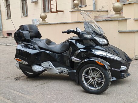 2011 BRP Can-Am Spyder, чёрный, 1600000 рублей, вид 3