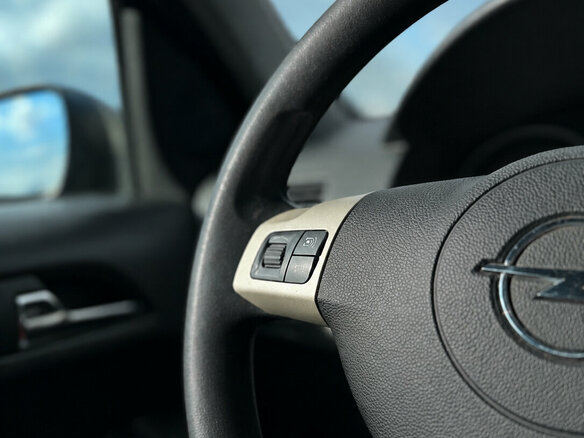 2008 Opel Astra H Рестайлинг, чёрный - вид 12