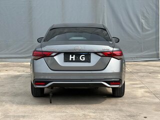 2025 Nissan Sylphy IV (B18) Рестайлинг, серый, 1800000 рублей, вид 5