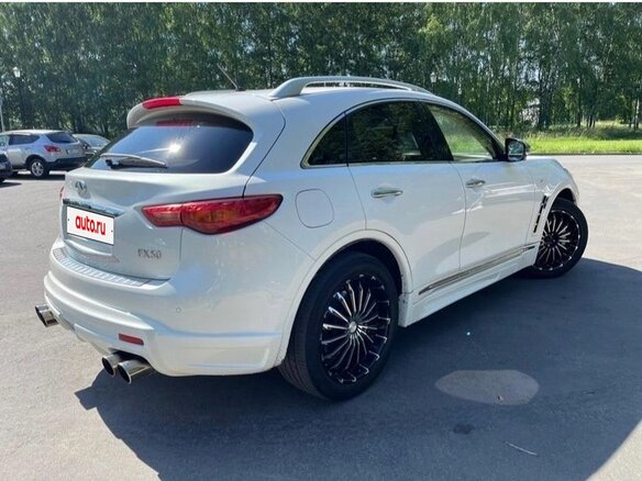 2008 Infiniti FX50 II (S51), белый, 1650000 рублей - вид 10