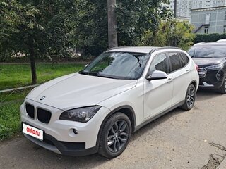 2013 BMW X1 20i I (E84) Рестайлинг, белый, 2200000 рублей, вид 1