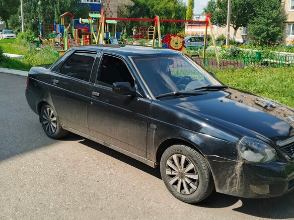 2011 Lada (ВАЗ) Priora I, чёрный, 225000 рублей - вид 3