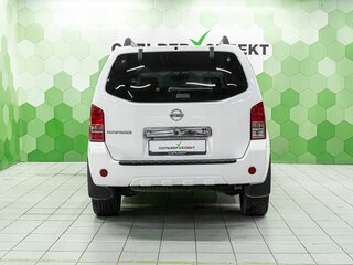 2013 Nissan Pathfinder III Рестайлинг, белый, 1450000 рублей, вид 4