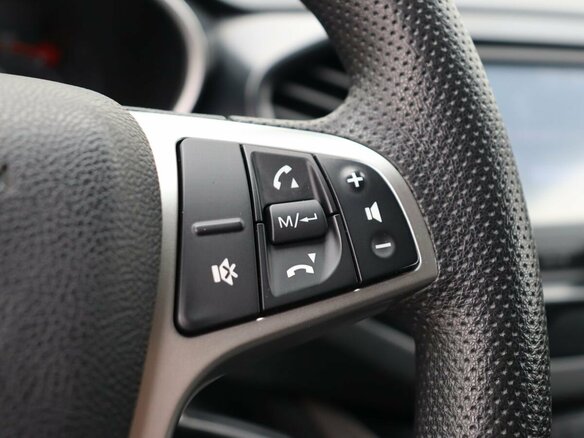 2018 Lada (ВАЗ) Vesta SW I, чёрный - вид 14