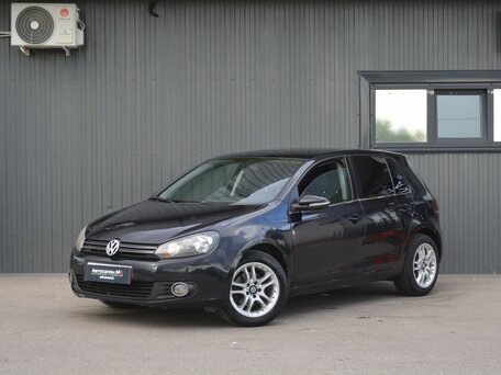 Volkswagen Golf VI