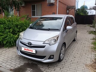 2011 Toyota Ractis II, серебристый, 890000 рублей, вид 1
