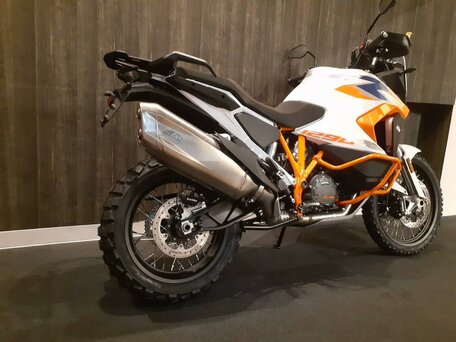 2026 KTM 1290 Super Adventure R, белый, 1999000 рублей, вид 4