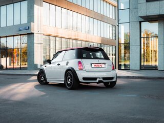 2003 Mini Hatch Cooper S I (R50), красный, 2000000 рублей, вид 3