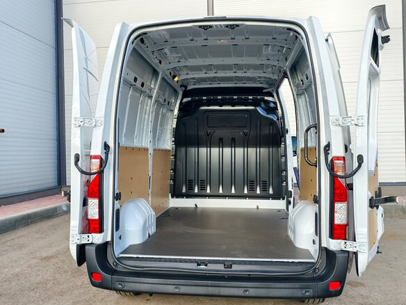 2024 Renault Master, белый, 5600000 рублей - вид 18