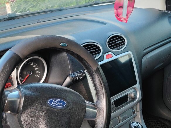 2008 Ford Focus II Рестайлинг, белый, 430000 рублей - вид 6