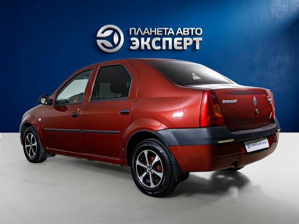 2008 Renault Logan I, красный, 269000 рублей - вид 5