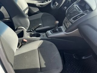 2012 Ford Focus III, серебристый, 450000 рублей, вид 3