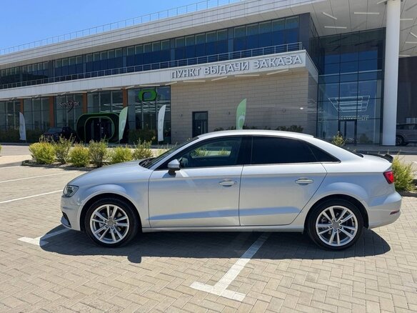2013 Audi A3 III (8V), серебристый, 1650000 рублей - вид 5