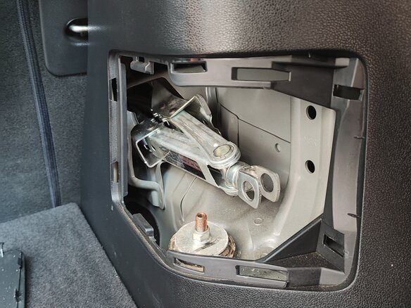 2012 Honda Insight II Рестайлинг, серый, 1060000 рублей - вид 25
