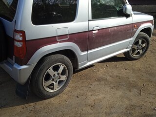 2009 Mitsubishi Pajero Mini II, серебристый, 615000 рублей, вид 4