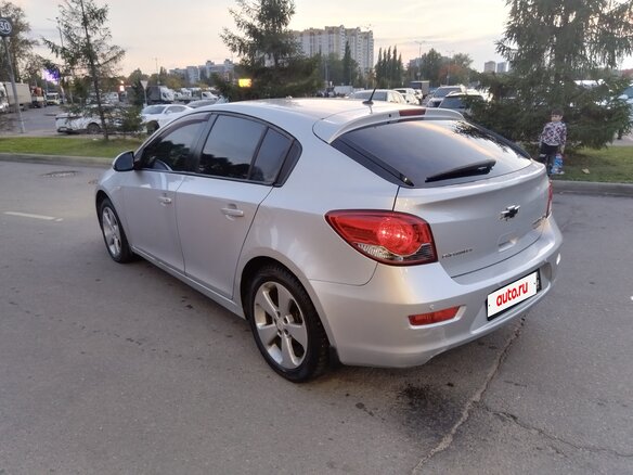 2012 Chevrolet Cruze I, серебристый, 640000 рублей - вид 7
