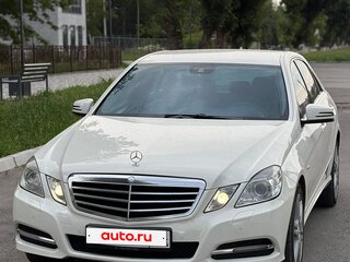 2012 Mercedes-Benz E-Класс 200 7G-Tronic IV (W212, S212, C207), белый, 1350000 рублей, вид 5