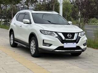 2022 Nissan X-Trail III Рестайлинг, белый, 2070000 рублей, вид 3