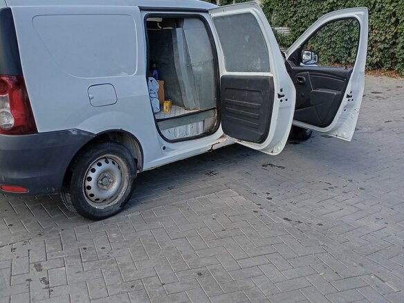 2013 LADA (ВАЗ) Largus, белый, 500000 рублей - вид 2
