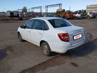 2024 Lada (ВАЗ) Granta I Рестайлинг, белый, 646000 рублей, вид 4