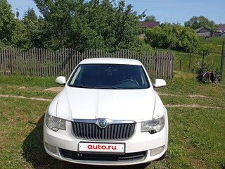 2011 Skoda Superb II, белый, 600000 рублей, вид 1