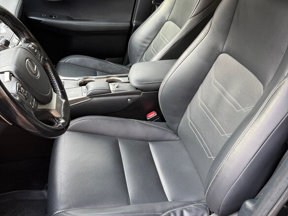 2021 Lexus NX 300 I Рестайлинг, чёрный, 3650000 рублей - вид 14