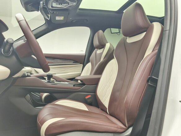 2024 Geely Monjaro I, белый - вид 8