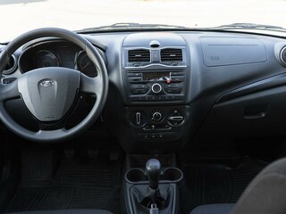 2026 Lada (ВАЗ) Granta Cross I Рестайлинг, белый, 1205000 рублей, вид 4