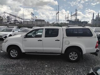 2014 Toyota Hilux VII Рестайлинг, белый, 1800000 рублей, вид 4