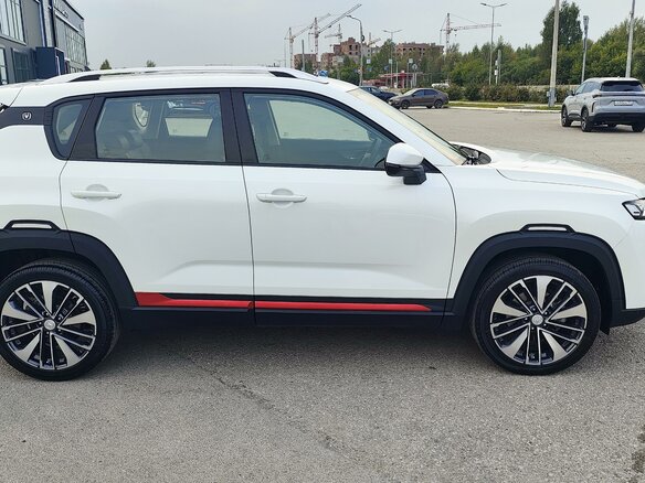 2023 Changan CS35 Plus I Рестайлинг, белый - вид 11