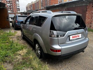 2008 Mitsubishi Outlander II, серебристый, 1050000 рублей, вид 4