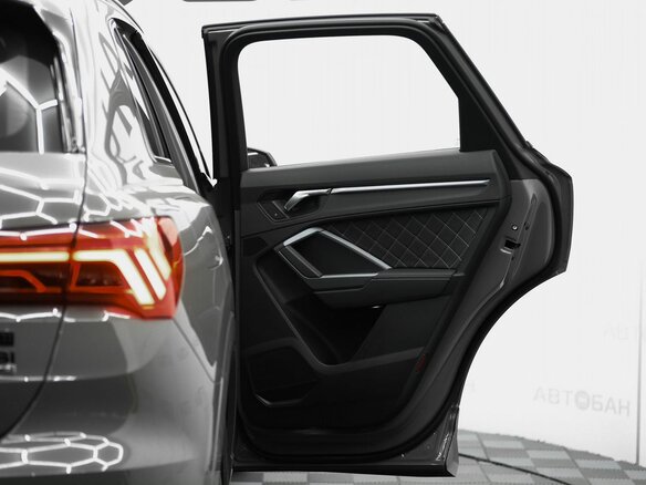 2025 Audi Q3 45 TFSI II (F3), серый, 4699900 рублей - вид 15