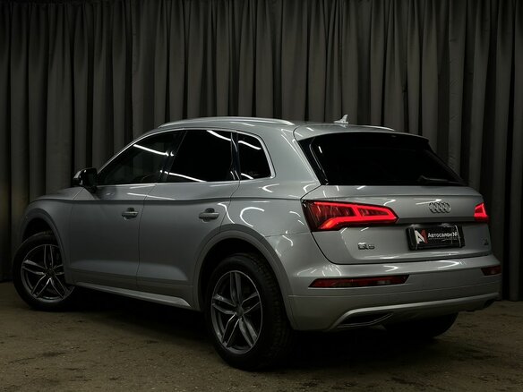 2017 Audi Q5 II (FY), серебристый, 2929777 рублей - вид 3
