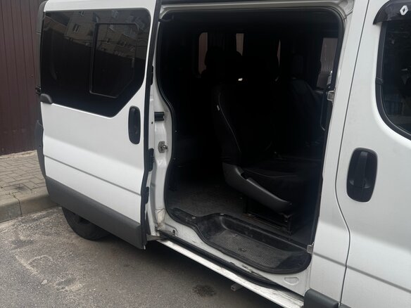 2014 Renault Trafic II Рестайлинг, белый, 1850000 рублей - вид 13