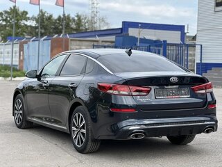 2019 Kia Optima IV Рестайлинг, синий, 1799000 рублей, вид 5