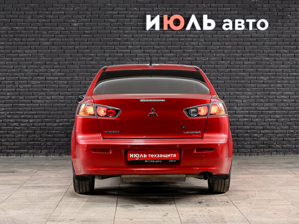 2010 Mitsubishi Lancer X, красный, 800000 рублей - вид 5