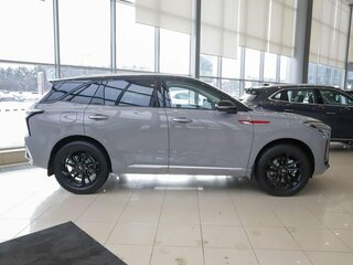 2025 Hongqi HS3, серый, 3775000 рублей, вид 5