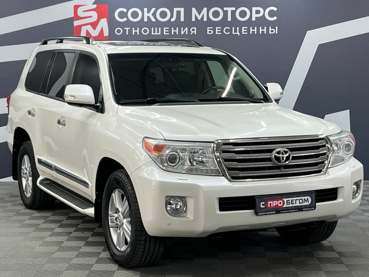 Открыть фотографии: Toyota Land Cruiser 200 Series Рестайлинг 1