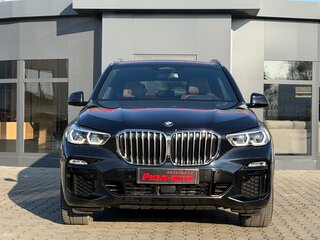 2020 BMW X5 30d IV (G05/G18), чёрный, 6999000 рублей, вид 2