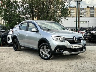 2022 Renault Logan Stepway II Рестайлинг, серебристый, 759000 рублей, вид 3