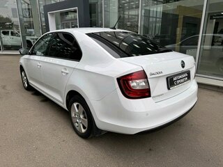 2019 Skoda Rapid I Рестайлинг, белый, 1399000 рублей, вид 4