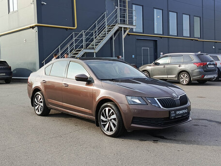 2017 Skoda Octavia III (A7) Рестайлинг, коричневый, 1349000 рублей, вид 3