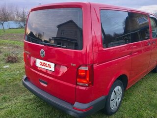 2017 Volkswagen Transporter T6, красный, 2580000 рублей, вид 4