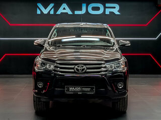 2017 Toyota Hilux VIII, чёрный, 2900000 рублей, вид 2