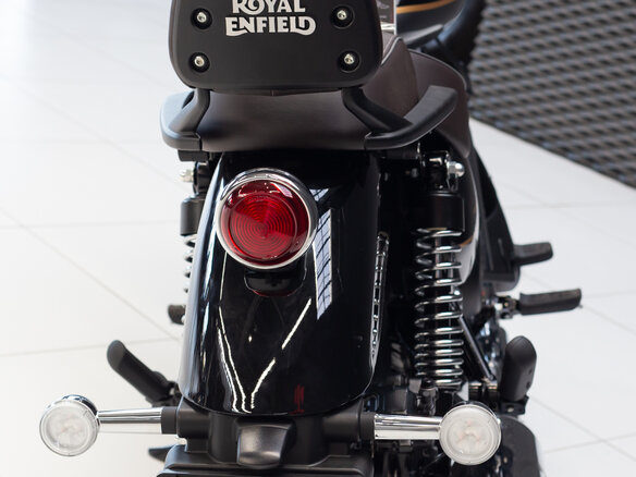 2026 Royal Enfield Meteor, чёрный, 528000 рублей - вид 14