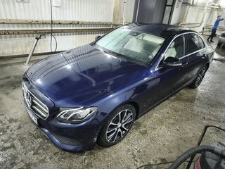 2016 Mercedes-Benz E-Класс 400 V (W213, S213, C238), синий, 2600000 рублей, вид 4