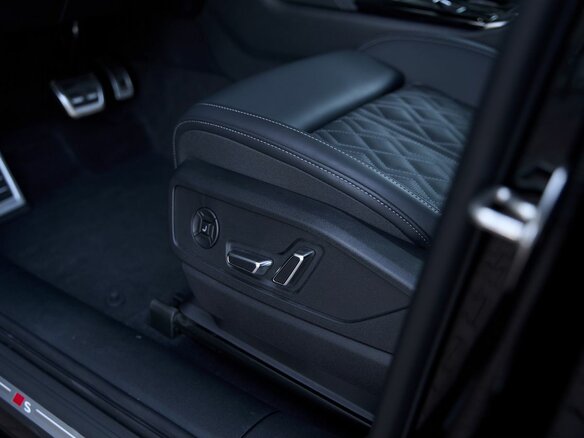 2026 Audi Q5 L III (GU), чёрный, 7099900 рублей - вид 13